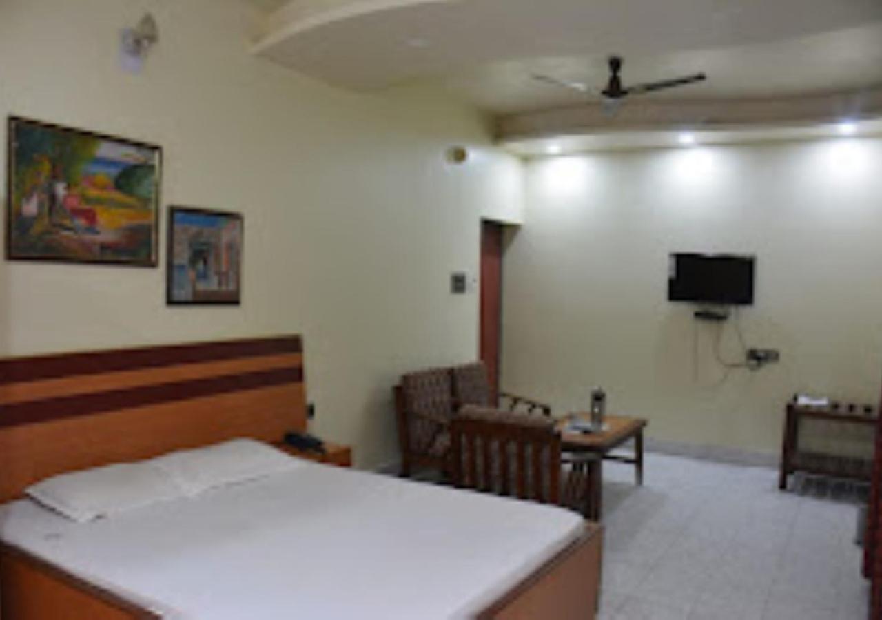 Vijieya Hotel Bihar Saharsa Eksteriør billede